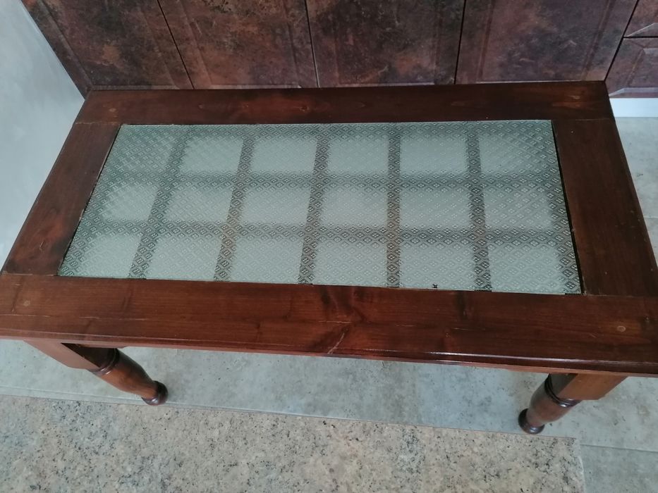 Măsuță lemn cires