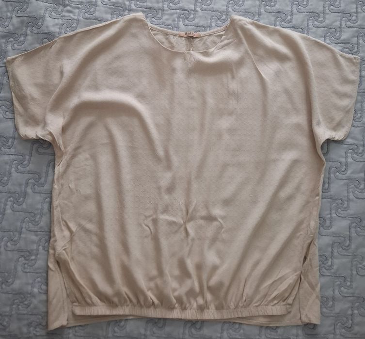 Разбираю гардероб.Все вещи фирменные, одетые пару раз.р 48-50.