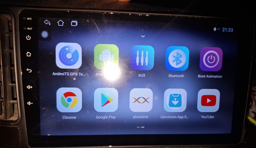 Продам магнитофон андроид.