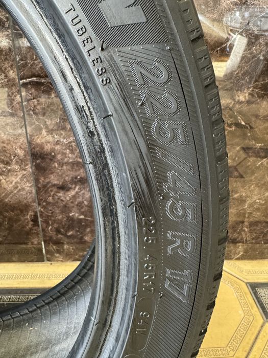 Зимний шины 225/45/17