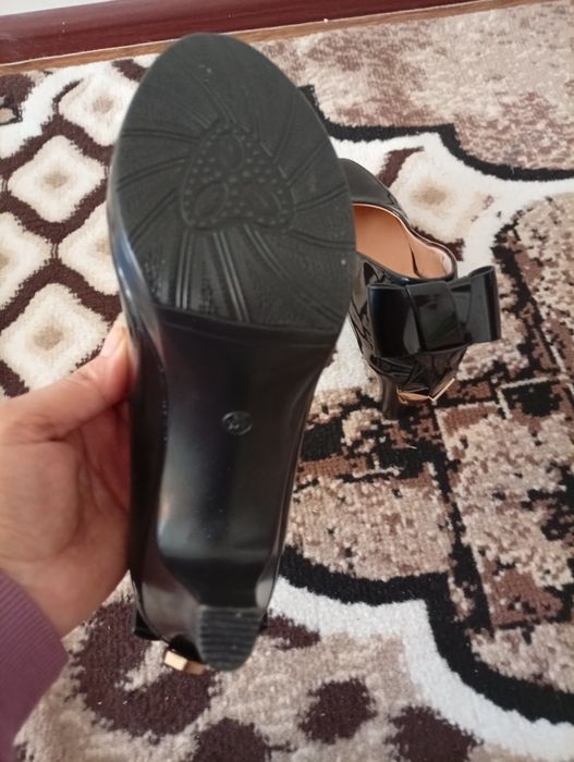 Туфли новый продам