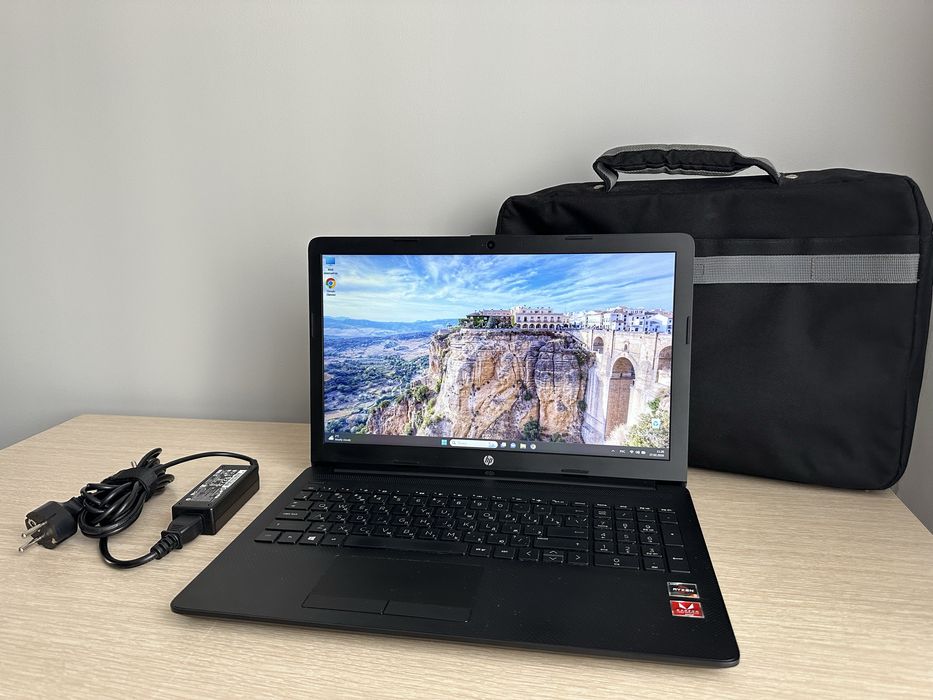 Ноутбук HP Ryzen 5, 16GB RAM, 256GB SSD, Radeon Vega 8 (8GB),  Full HD