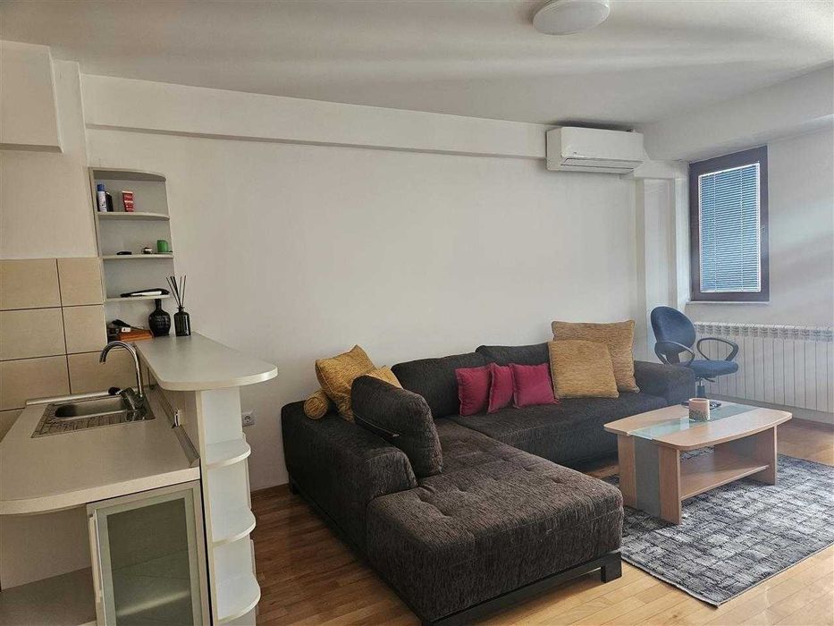 Дава се под наем Тристаен апартамент в Пловдив, Съдийски - 81 кв.м за 362.1 € - Снимка #3