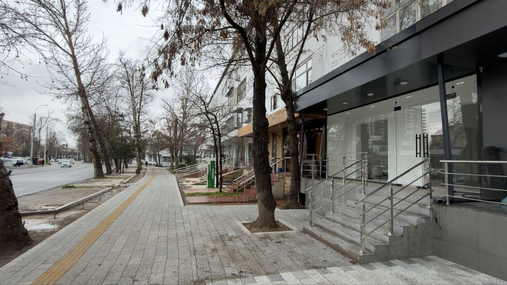 Сдается в аренду помещение возле дороги