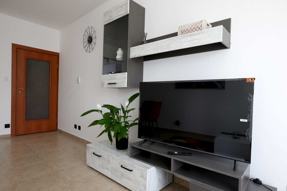 Дава се под наем Двустаен апартамент в София, Красно село - 60 кв.м за 667.08 € - Снимка #4