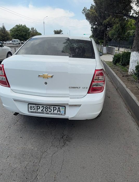 Сотил ЯНГИ АВТОМОБЕЛ сотилади пул зарур булганлиги учун сотяап 930879