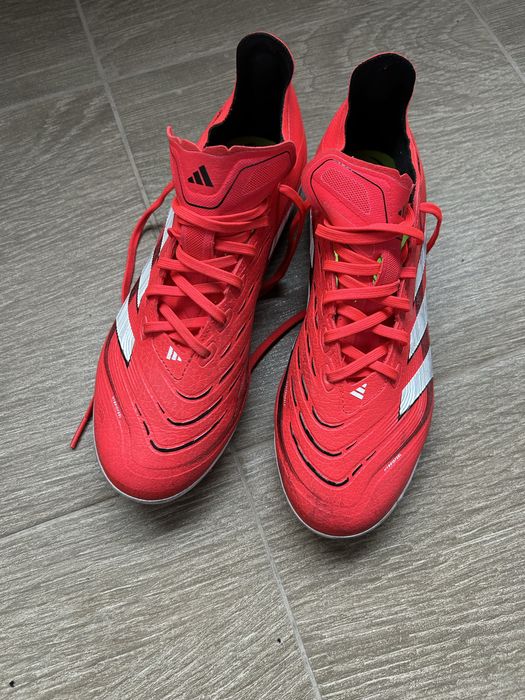 Бутонки Adidas predator