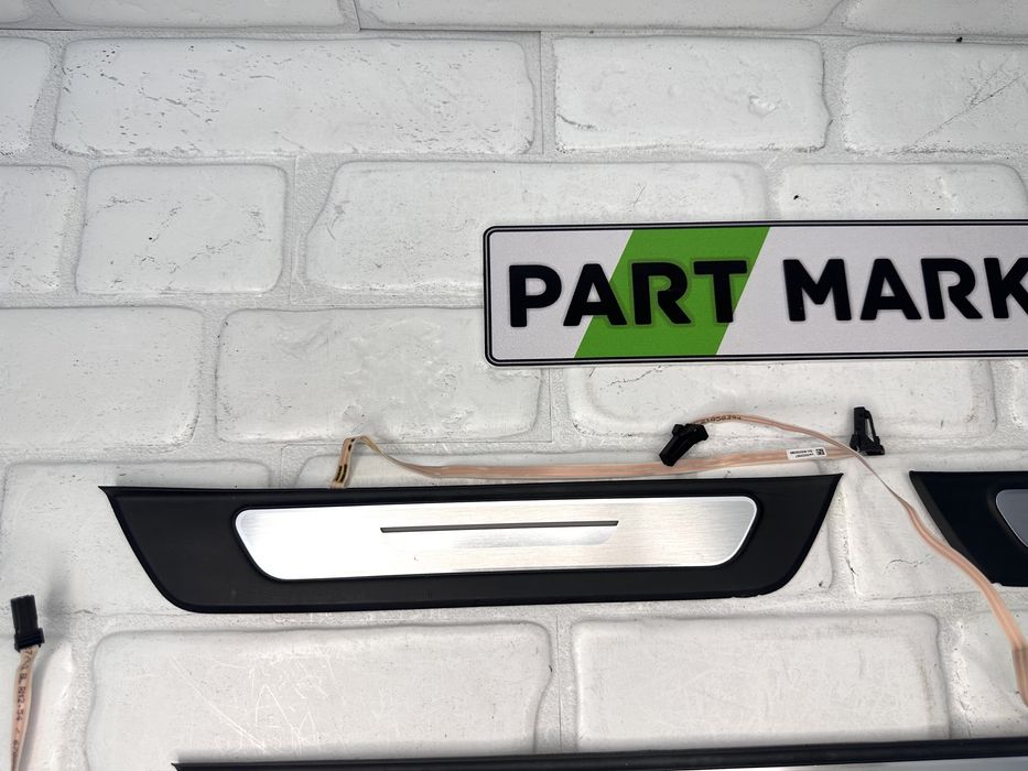 Лайсни прагове AUDI A7 S7 C8 Подсветка