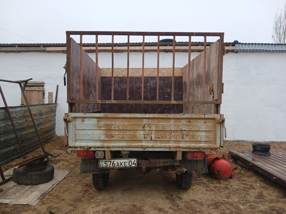 Уаз бортавой 3303