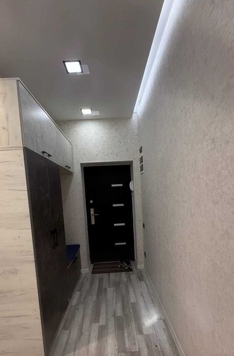 Сдаётся в аренду на Паркентском, 4-x комнатная,площадь — 82 кв.м.1000$