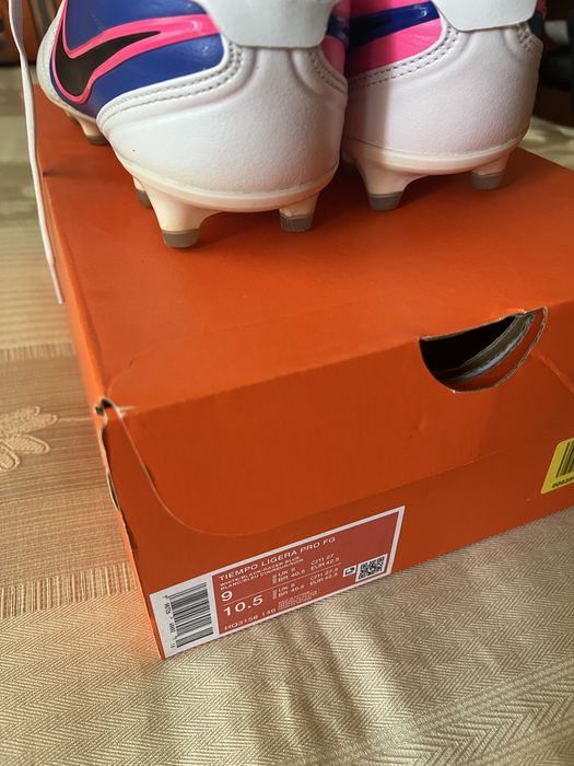 Ghete fotbal Nike Tiempo Ligera