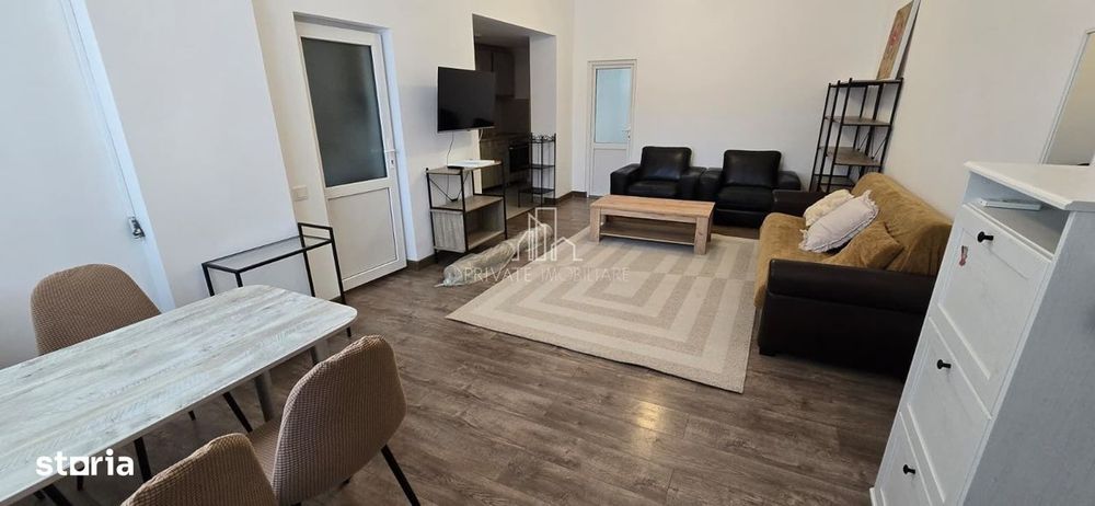 Apartament 3 Camere De Inchiriat cu Parcare, Zona 7 Noiembrie