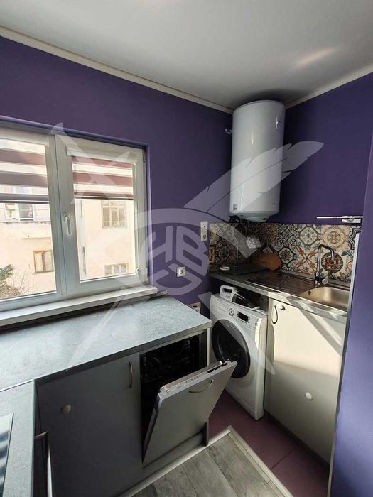 Двустаен апартамент в Центъра, София №170689