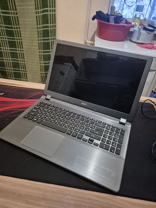 Ноутбук Асер 2018 года