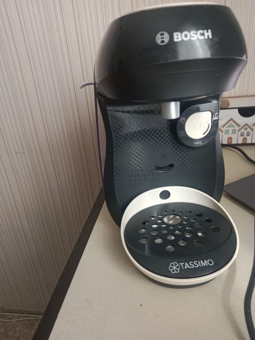 Кофемашина  TASSIMO бош