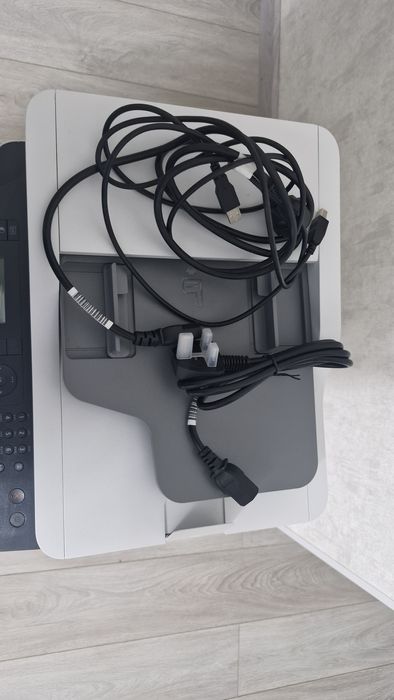 Продаю цветной принтер HP 3 в 1