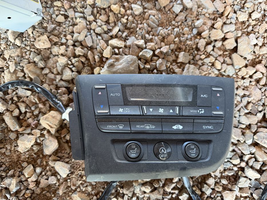 Управление за климатроник Honda Civic 9 IX 79600-TV2-F5