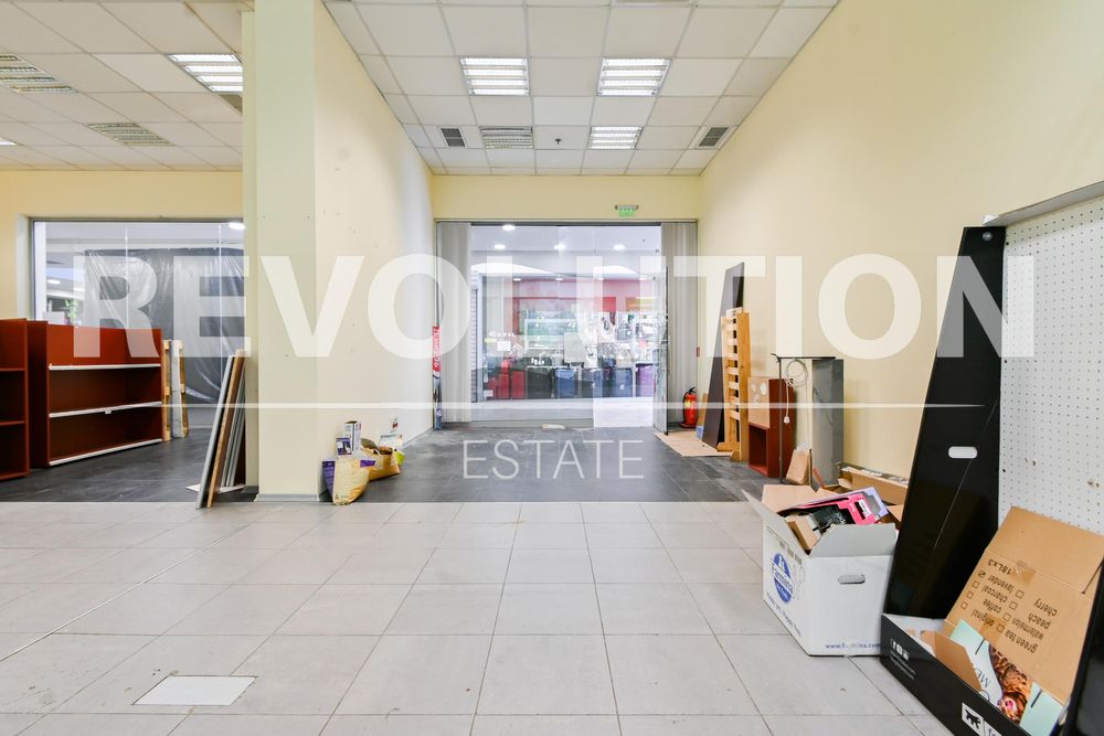 Магазин  в ж.к. Гео Милев .