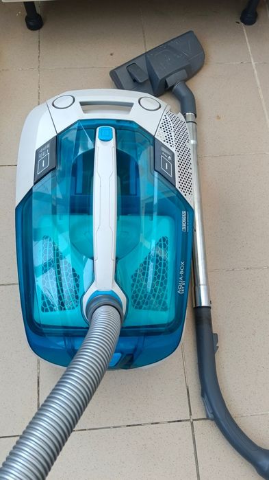 Пылесос Thomas aqua-box sky