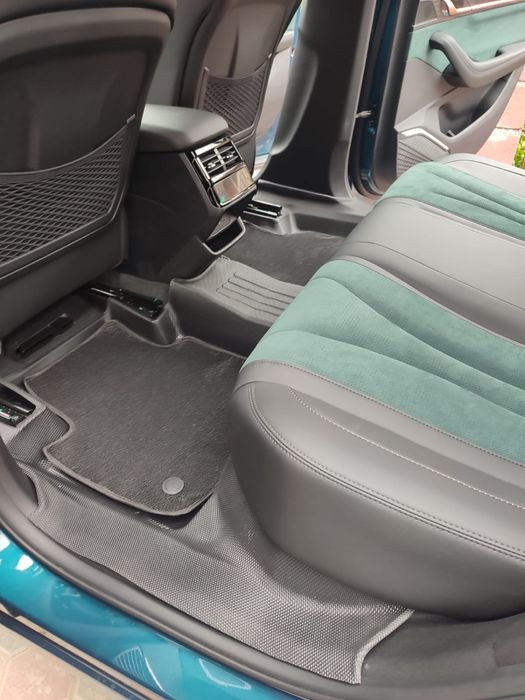 Коврики для Geely Monjaro