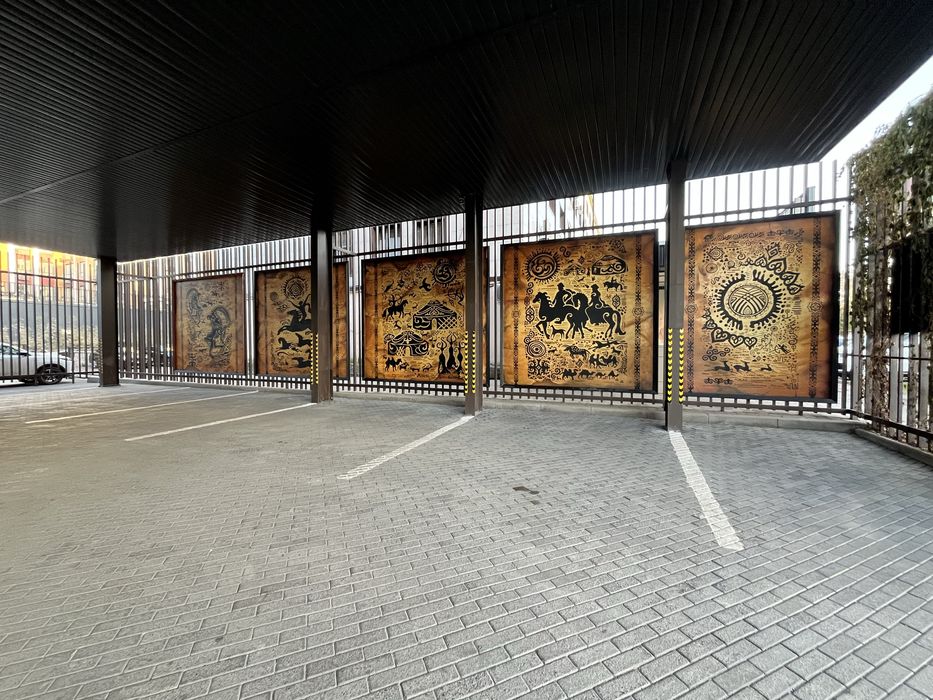 Роспись, оформление стен