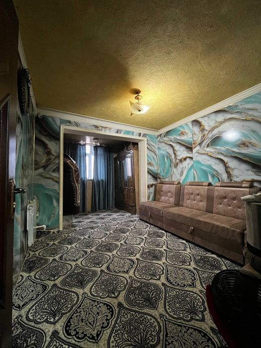 Срочно продаётся 2х ком квартира Мархабо