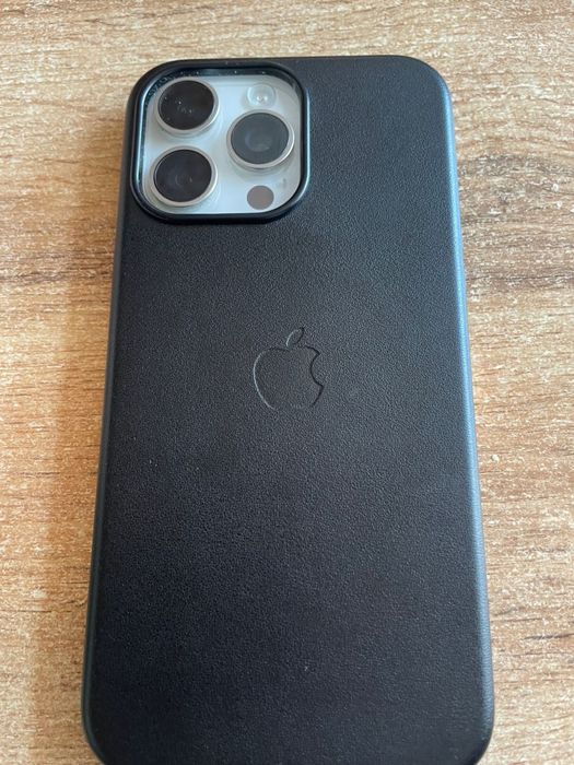 Iphone 15pro max 256 , E Sim