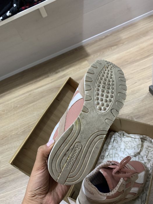 Reebok оригинал 38-38.5