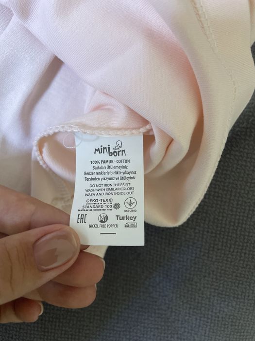 Продам платье на девочку, 6 месяцев