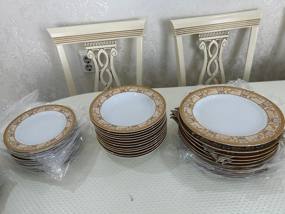 Чайный столовый сервиз