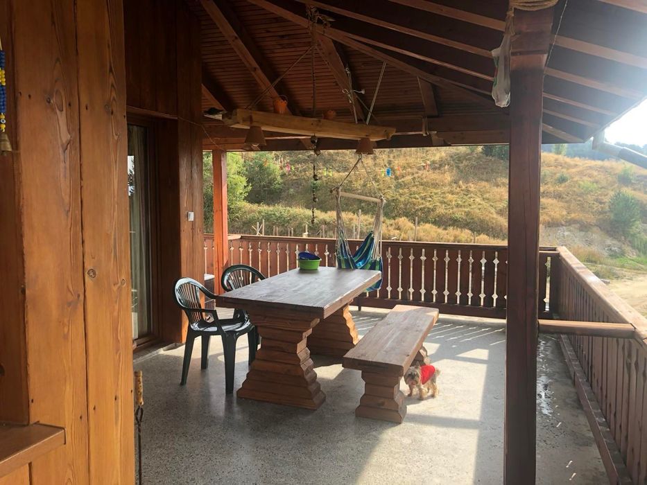 Дава се под наем Къща в Сърница - 100 кв.м за 900 € - Снимка #1