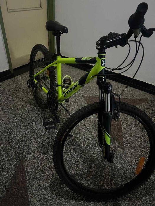 Bicicleta BTWIN 24" stare impecabila