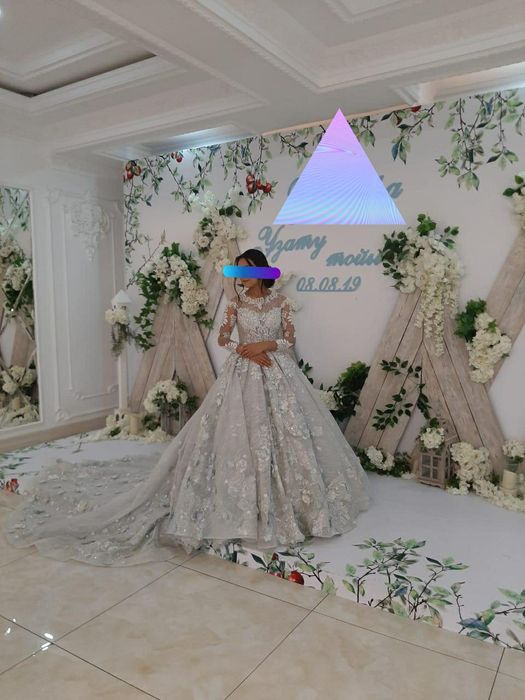 Продам свадебное платье