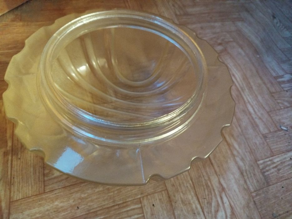 Продам советский плафон