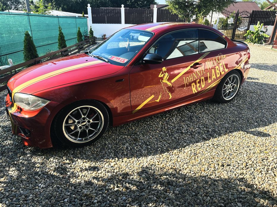 BMW  E82  120D.