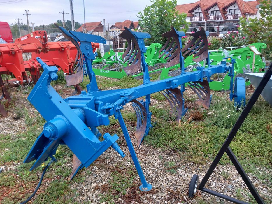 plug Rabe Werk cu 4 brazde, plug 4 brazde, o piesa