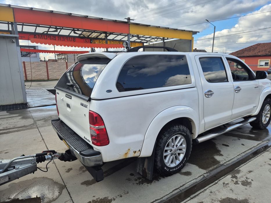 Stop stanga dreapta toyota hilux 2011-2015