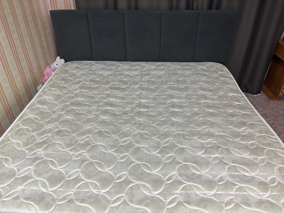 продам кровать 200х200