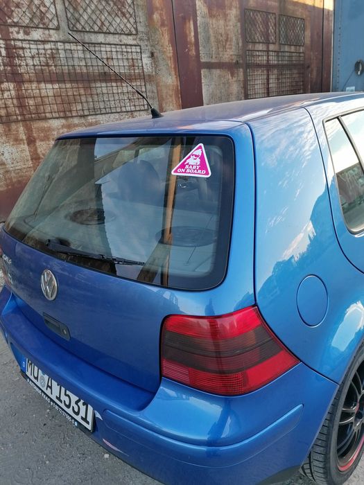 Vând golf 4 foarte bun!