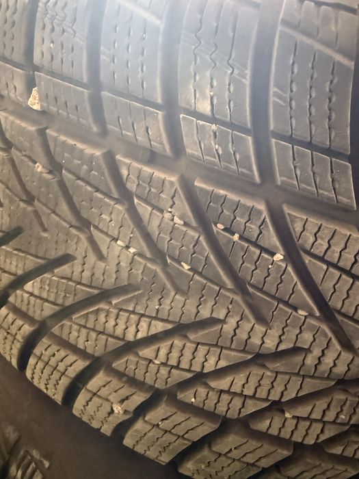 Goodyear ultragrip performance 3(225/45/17)