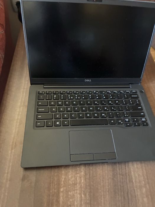 Laptop Dell latitude 7400 i7 generatia 8 8gb 256gb