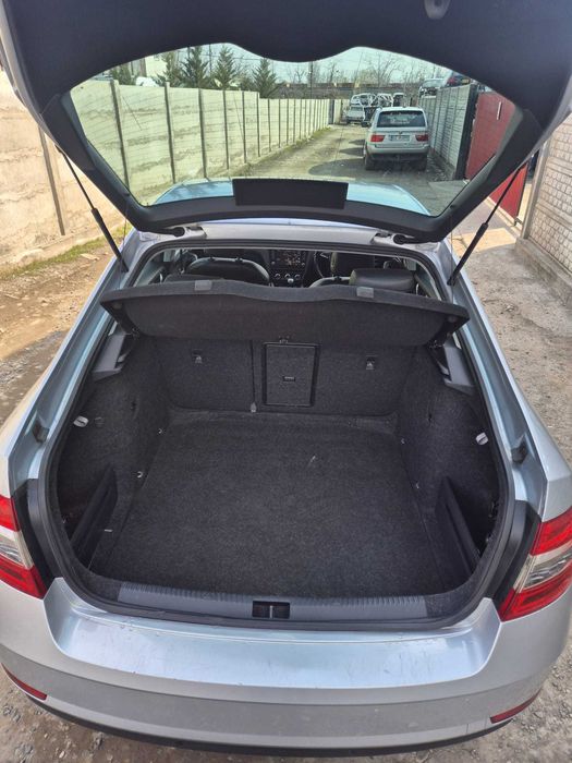Dezmembram Skoda Octavia3 2017 1.6 tdi capota/usa fata/trager