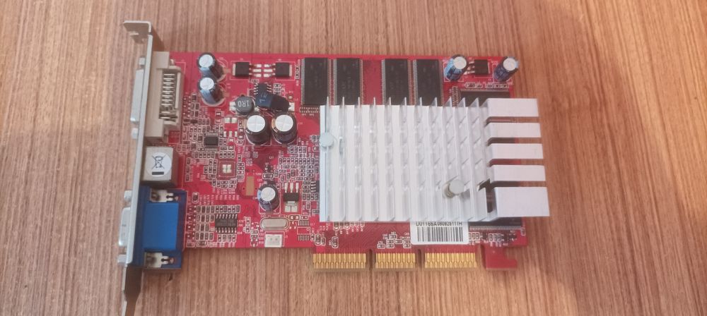 FX 5500  AGP-8X / 256MB  DDR