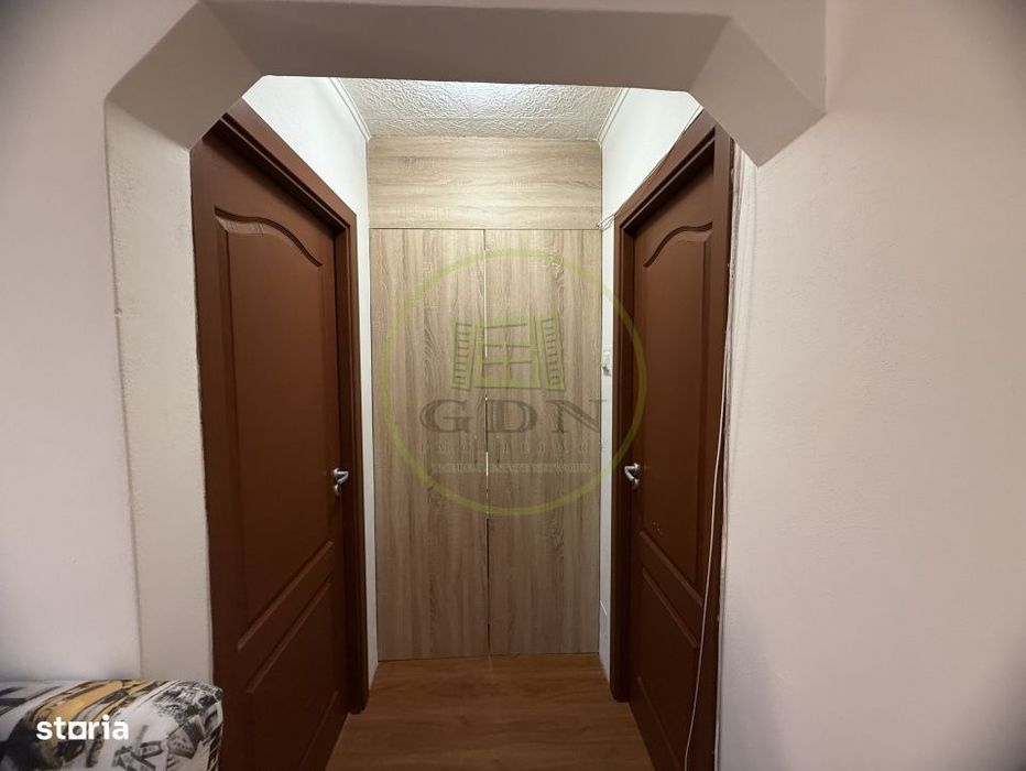 Apartament 3 camere, 49.75 mp, cartier Craiovita Noua, zona Orizont