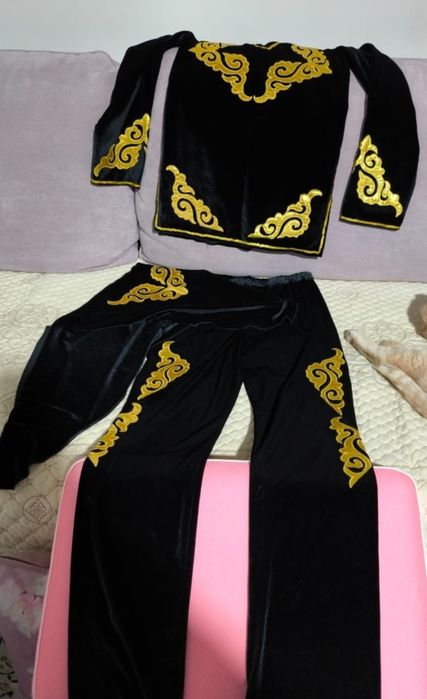 Продам национальный костюм