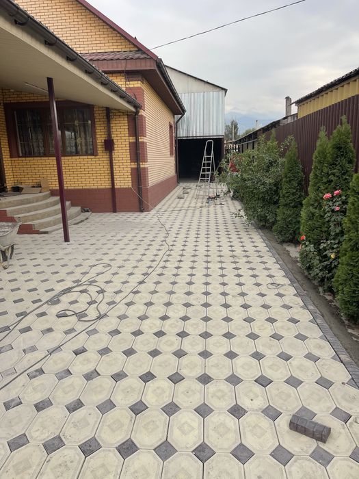 Укладка брусчатки