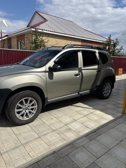 Продам машину дастер