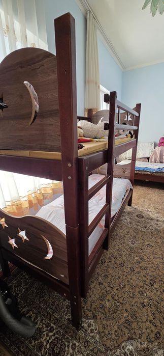 Детская кровать 2 этажная, прочная из дерева