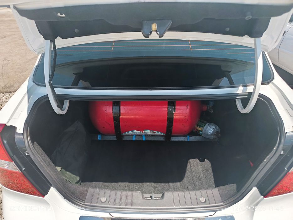 Nexia 3 Mexanika Toptoza rasxodi yoʻq 80000probegi