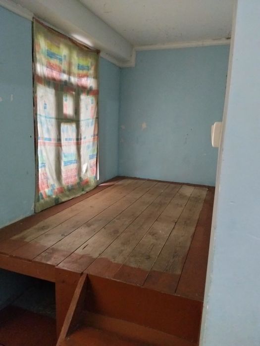 Сдаëтся 1х 3эт 6мик-н